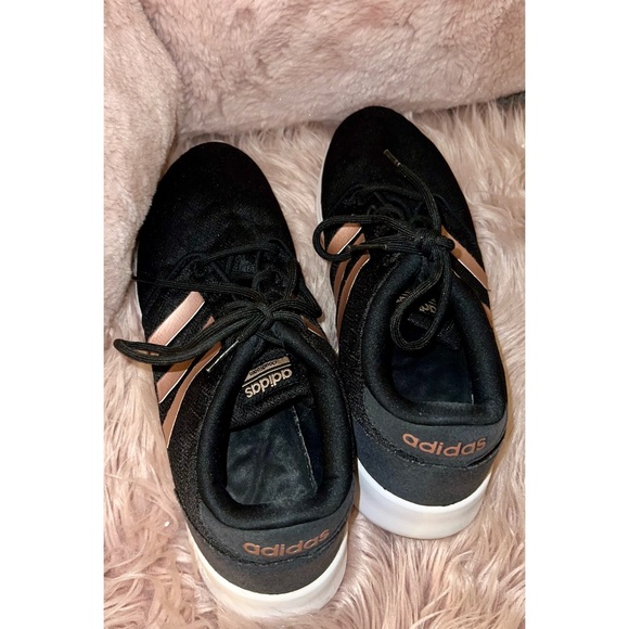 SOLD✨ADIDAS Cloudfoam QT Sneakers Racer Black & Metallic Copper Rose Gold 9.5 - Picture 7 of 9
